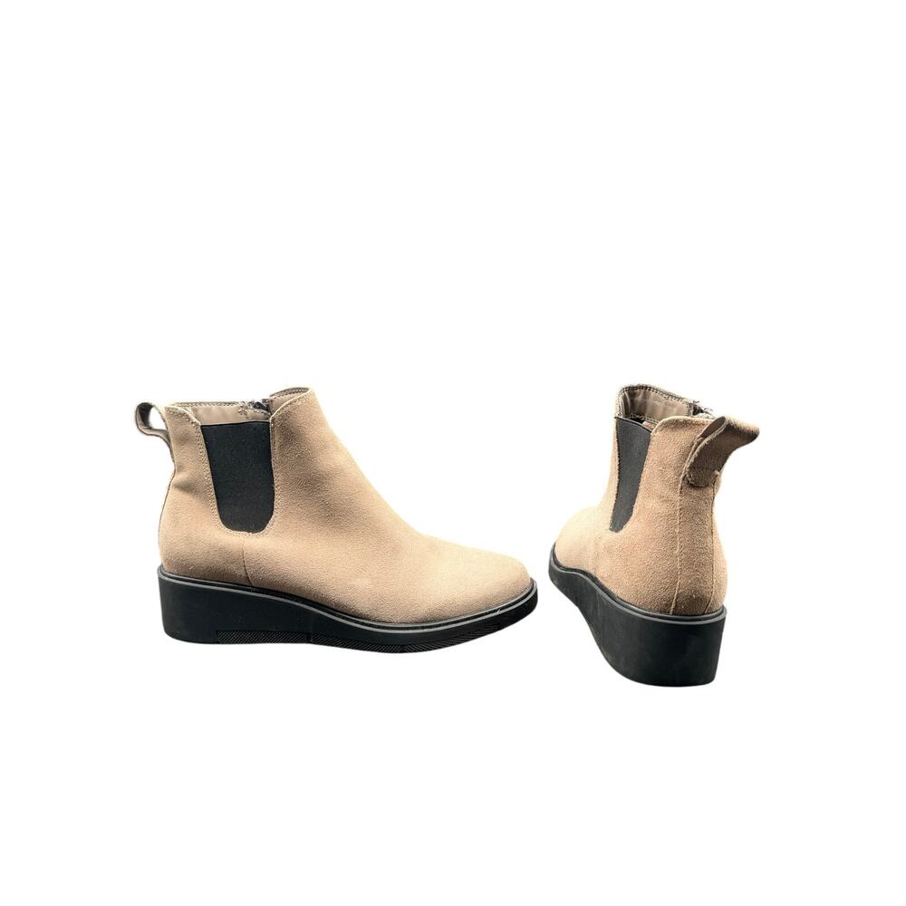 Blondo Waterproof Suede Chelsea Boots Taupe Women’s 8M